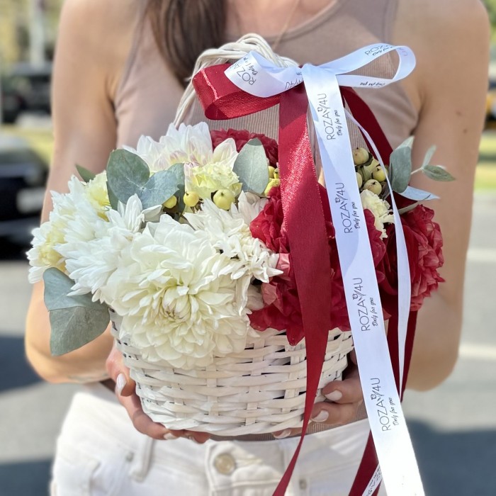 Корзина красно-белый MIX